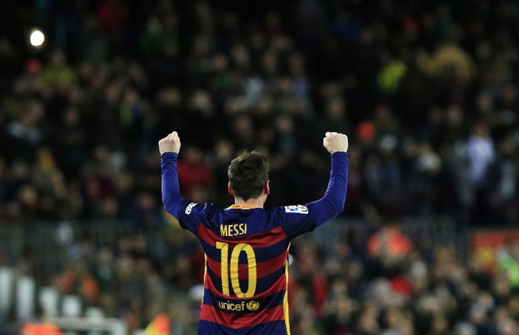 Messi double as Barca beat nine-man Espanyol in Cup