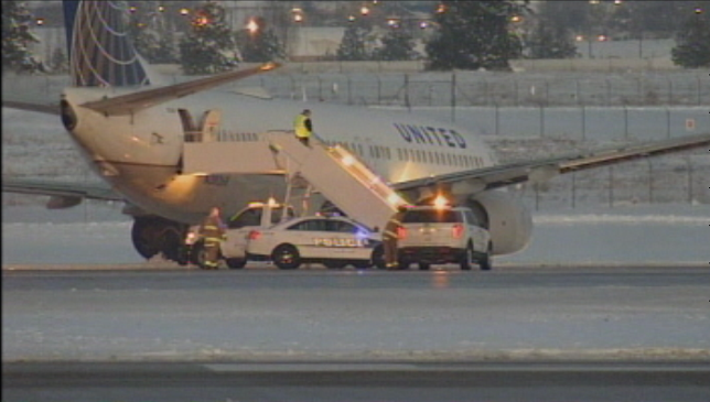 Small plane goes off tarmac in aborted takeoff in Regina