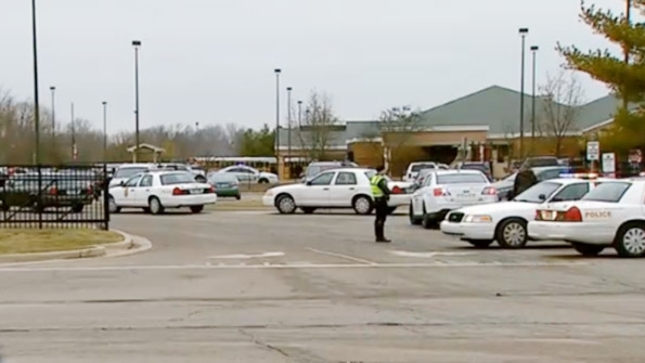 Police were on hand Tuesday afternoon after a fatal bus accident at Amy Beveland Elementary School in Indianapolis.
WISH-TV