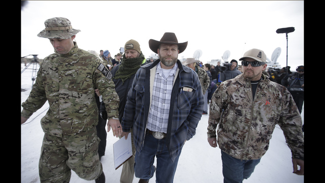 Armed Militiamen Occupy Federal Wildlife Refuge in Oregon Over Land Disputes