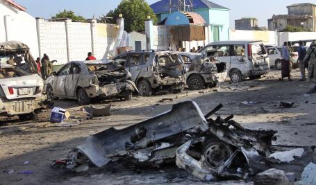 Car Bomb Explodes at Restaurant in Somali Capital: Police