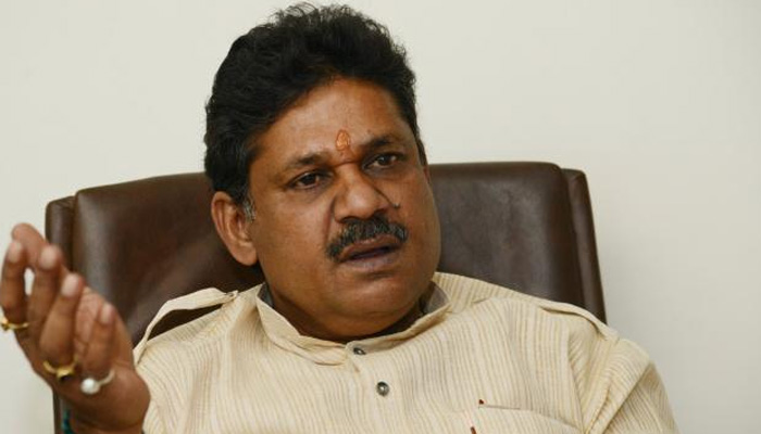 BJP issues show cause notice to Kirti Azad doesn't mention DDCA