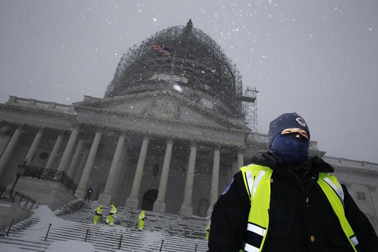 Blizzard hits New York City