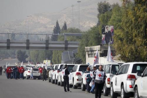 Aid convoy sets off for besieged, starving Syrian town