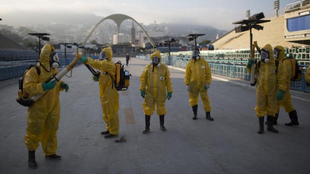 Brazil mobilises army to tackly mosquito-borne Zika virus