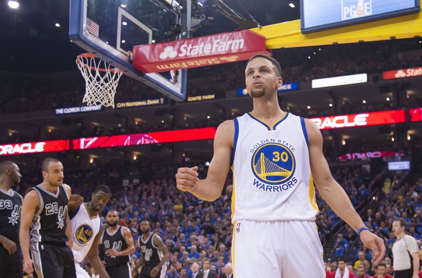 Curry's 37 Leads Golden State Warriors to Dominant Win Over Spurs