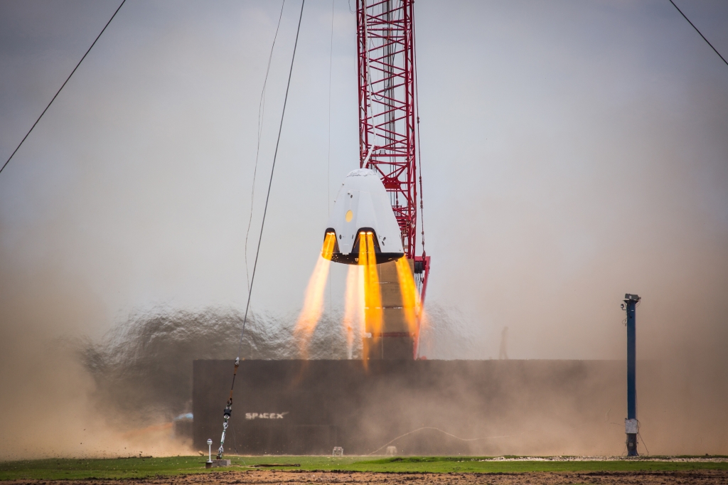 Watch the SpaceX Dragon 2 Spacecraft Hover Test