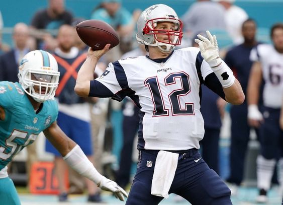 Pats miss chance to clinch No. 1 seed, losing to Miami 20-10