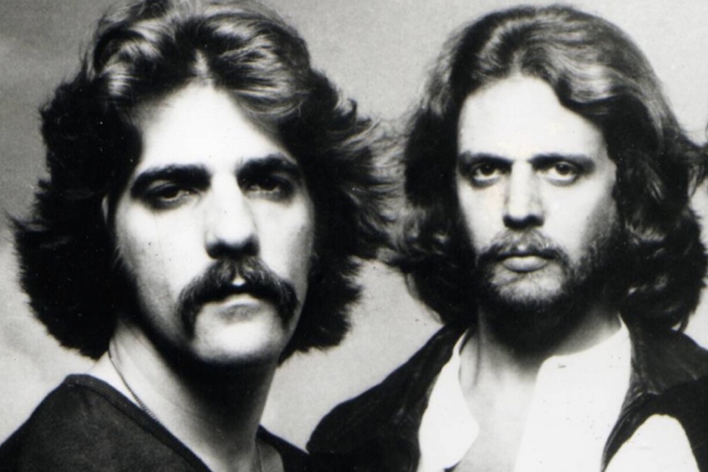 Glenn Frey dies at 67; Detroit rocker was a founding member of the Eagles