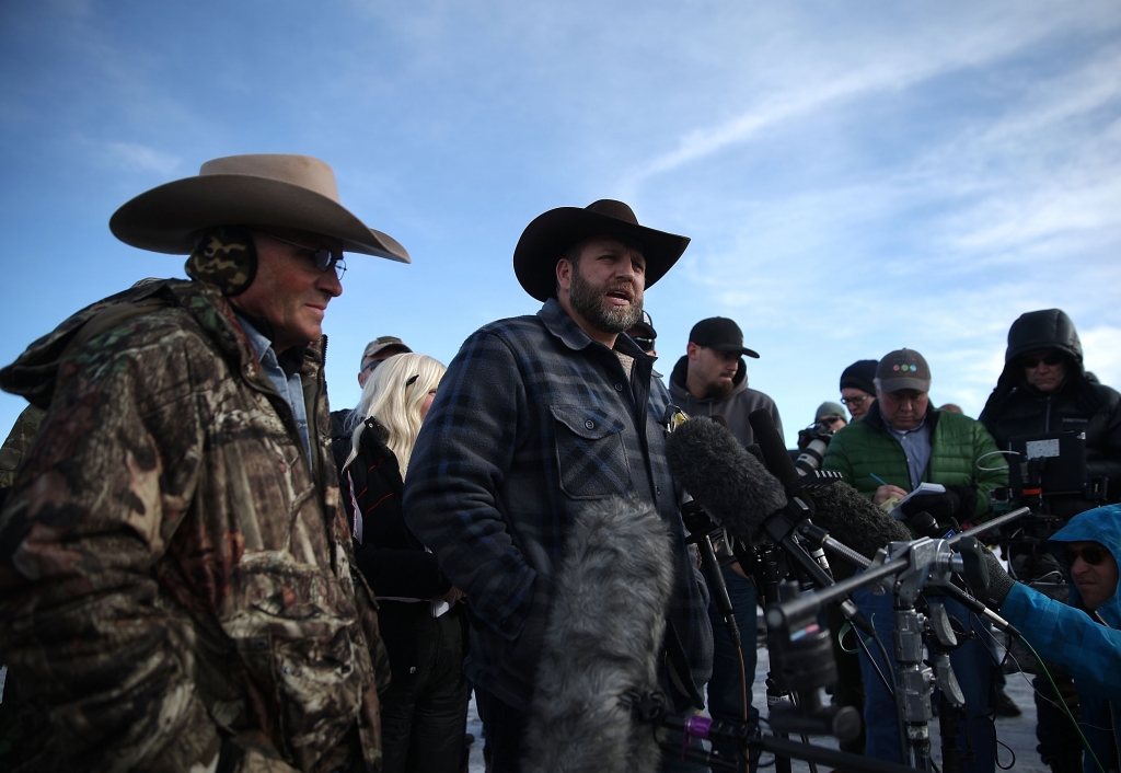 BURNS OR- JANUARY 06 Ammon Bundy the leader of an anti-government militia speaks to members of the media in front of the Malheur National Wildlife Refuge Headquarters