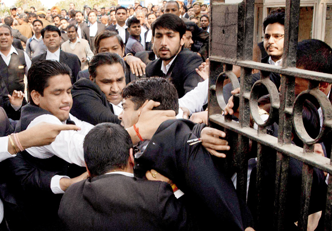 A lawyer  who spoke to the media in support of student leader Kanhaiya Kumar was beaten up by other lawyers outside Patiala House Court