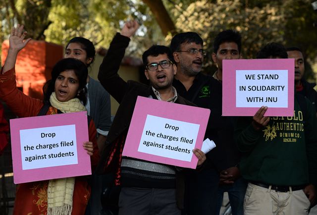 Protests paralyse Indian university after student leader's arrest