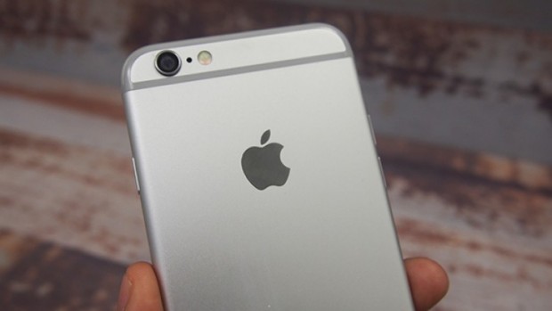 'Wireless-Charged' iPhone to be released by 2017