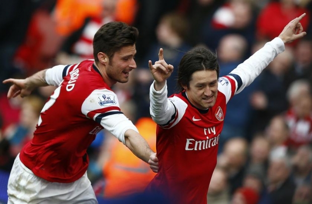 Rosicky celebrating his goal against Sunderland with Olivier Giroud during their English Premier League match in London