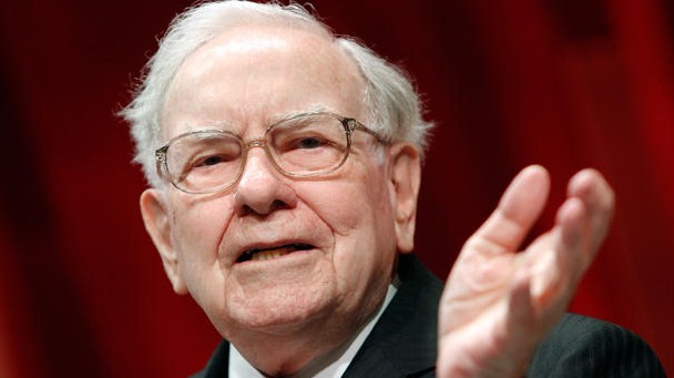 Warren Buffet uses the letter to send his message