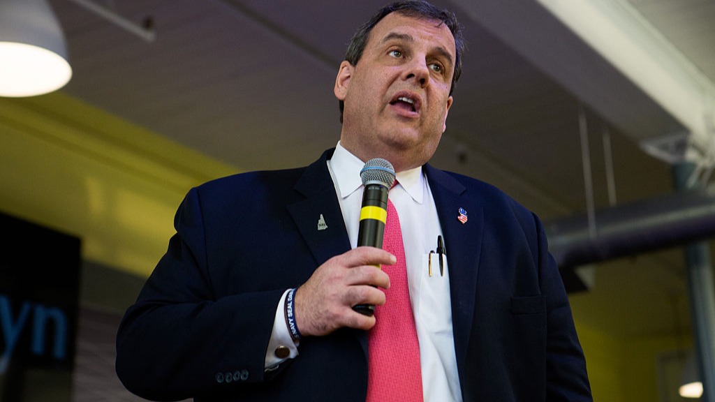 Chris Christie Endorses Donald Trump for President