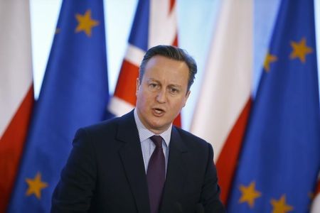 UK-BRITAIN-EU-CAMERON:Thousands of refugees may enter Britain if leaves EU- Cameron