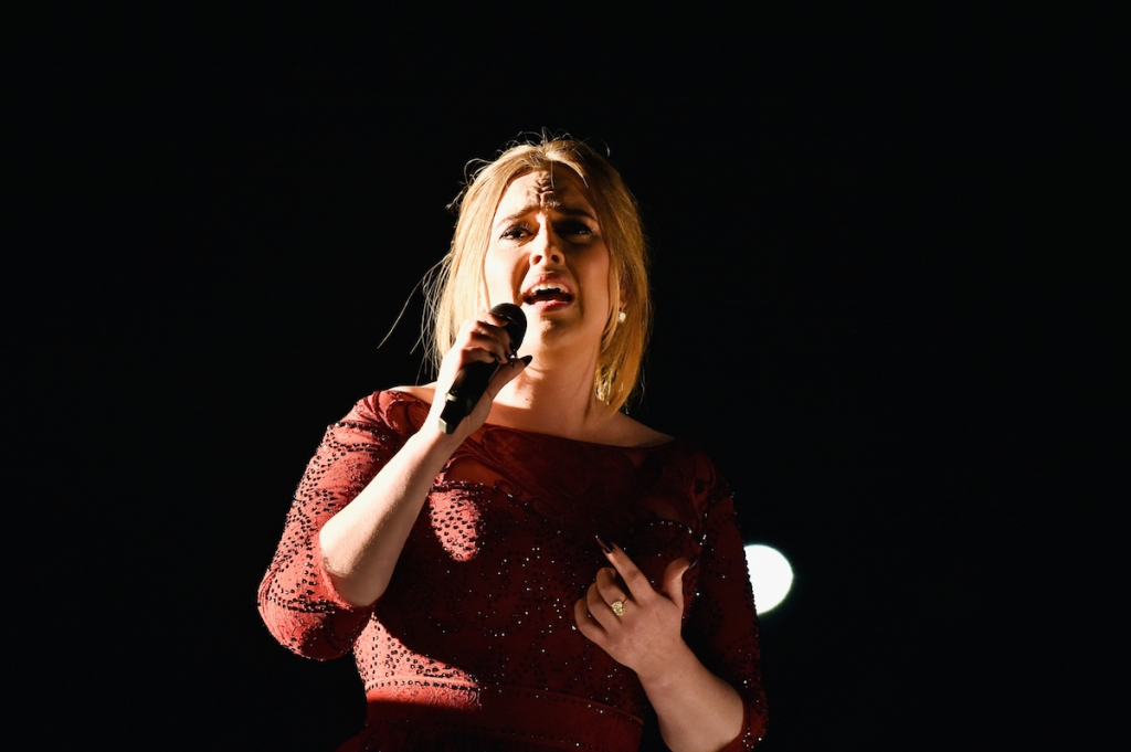 Adele's Before And After Photos Are Amazing! Gorgeous Grammys 2016 Gown Puts Her Incredible Weight Loss On