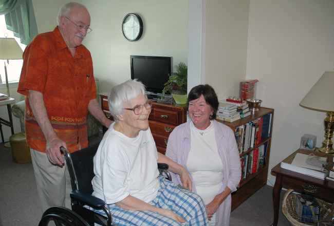 Weaver author Nelle Harper Lee speaks with friends Wayne Greenhaw left and actress Mary Badham during a visit in Lee's assisted living room in Monroeville Ala. Friends and fans of the'To Kill A Mocki