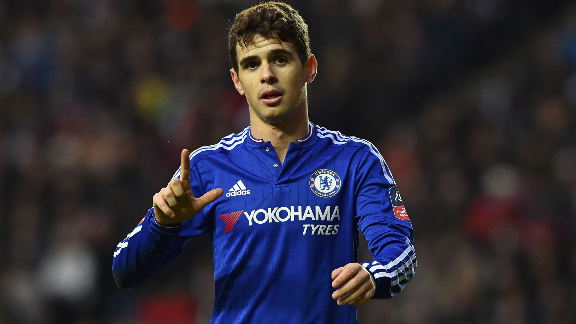 Hiddink not drawn on Oscar transfer