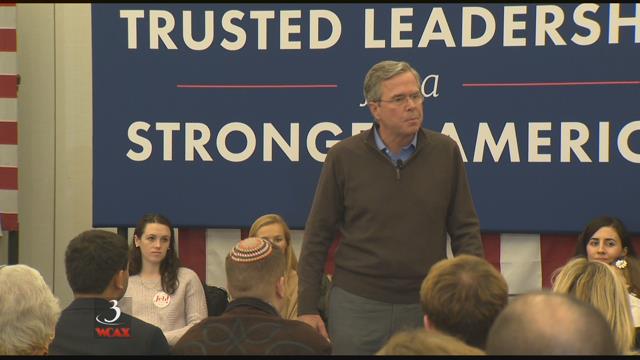 Bush turns up attacks on GOP rivals in NH