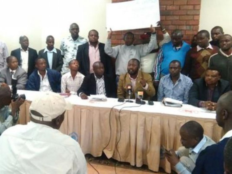 Members of the Kenya United Taxi organisation at a press conference during which they gave the government seven days to drive Uber taxi service out of Nairobi