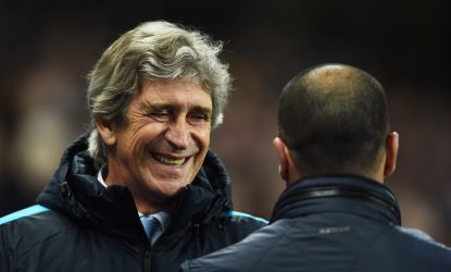 Manchester United should replace Louis van Gaal with Manchester City's Manuel Pellegrini