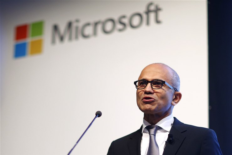 Microsoft loses out in mobility as shipments fall 9% in 2015