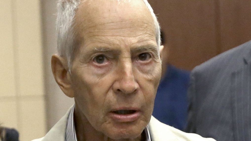 New York City real estate heir Robert Durst leaves a Houston courtroom Aug. 15 2014