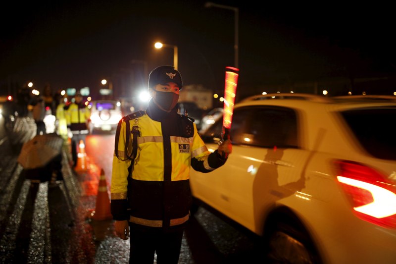 South Korea protests and shuts down joint industrial park with North Korea