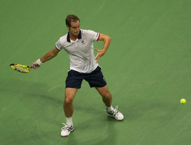 Dustin Brown sends Gilles Simon out in Montpellier