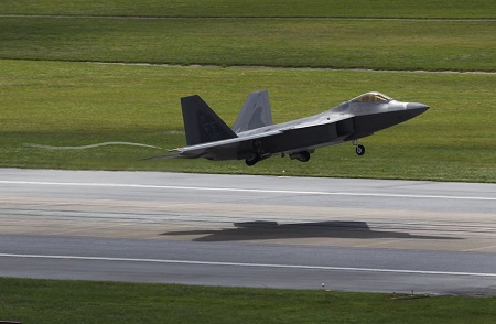 F-22_s878x575