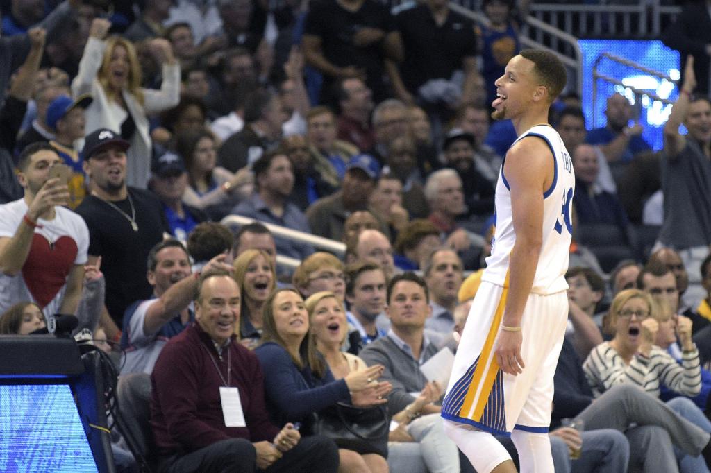 Stephen Curry Taunts Hawks Bench, Yells Mother Sucker During Interview