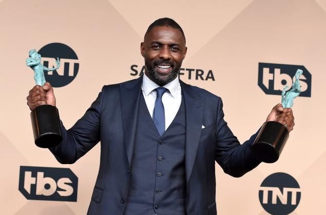 Actor Idris Elba winner of Best Supporting Actor poses in the press room during the 22nd Annual Screen Actors Guild Awards