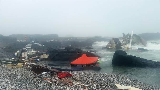 The scene where a tacht ran into trouble and was found crashed into rocks on the western coast of South Africa