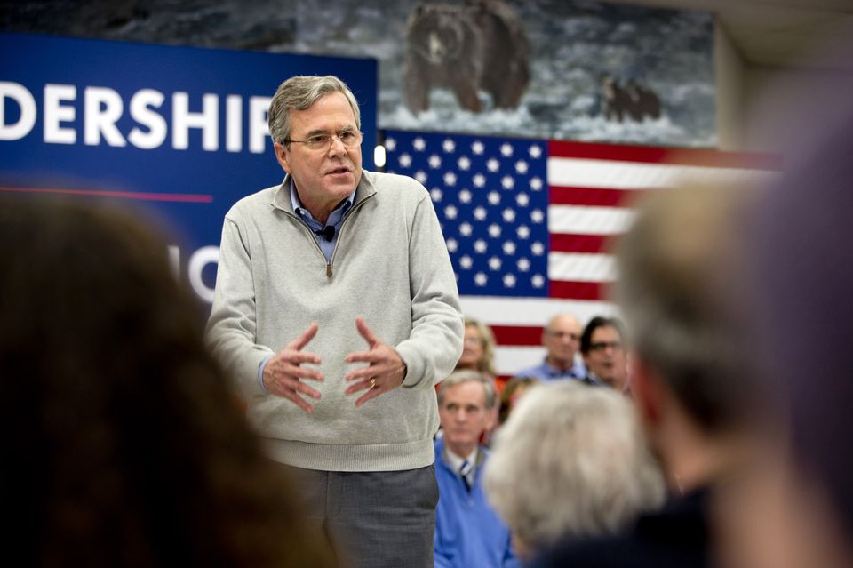 Seeking applause line Jeb Bush struggles with voters