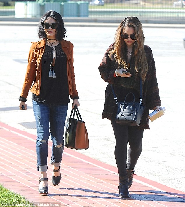 United The High School Musical starvisited Forest Lawn Mortuary with her younger sister Stella