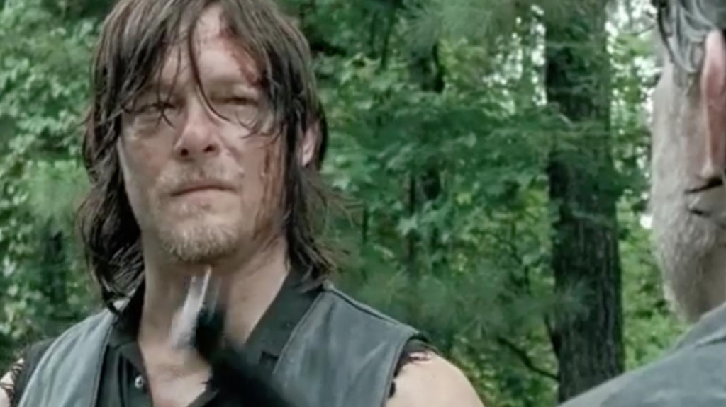 Here's the First Four Minutes of The Walking Dead's Bloody Mid-Season