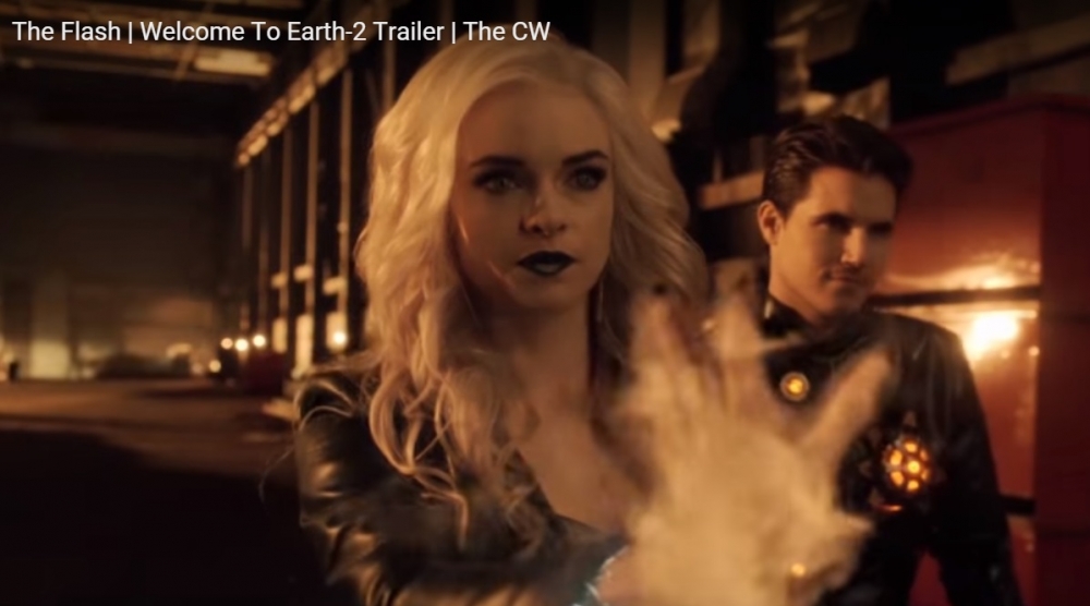 Youtube  The CWScreenshot from The Flash'Welcome to Earth-2 episode