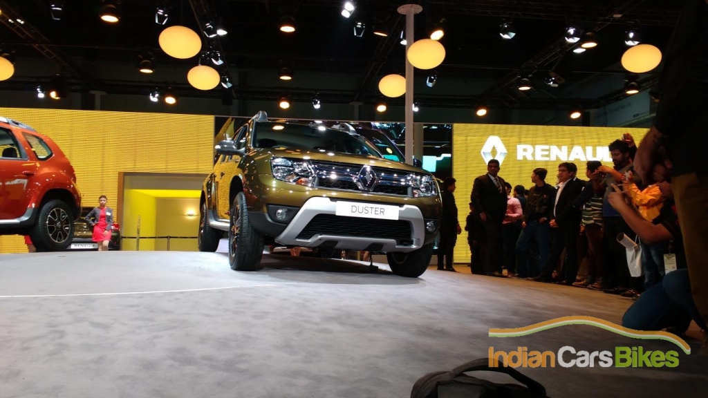 Mahindra XUV Aero Concept Auto Expo 2016