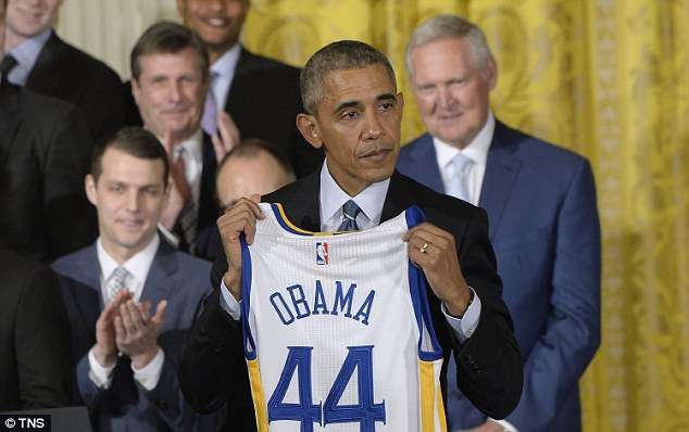 Barack Obama hosts the Golden State Warriors at the White House