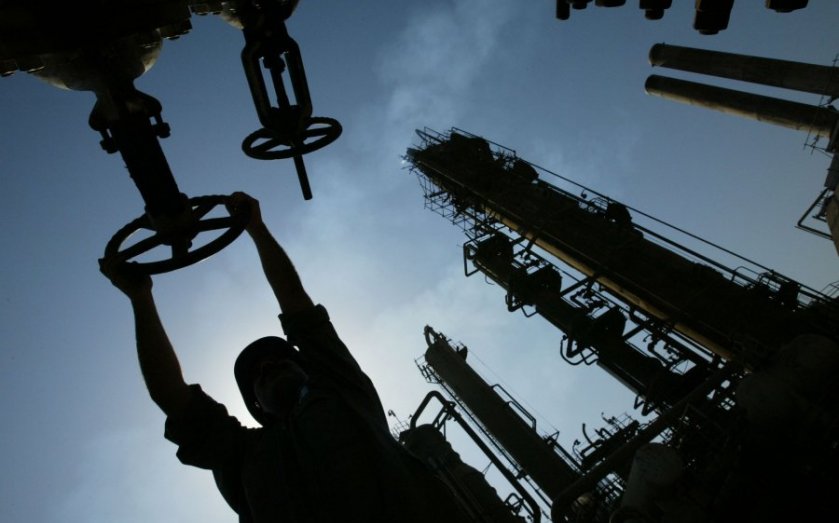 Iraqi Oil Worker Works In Refinery