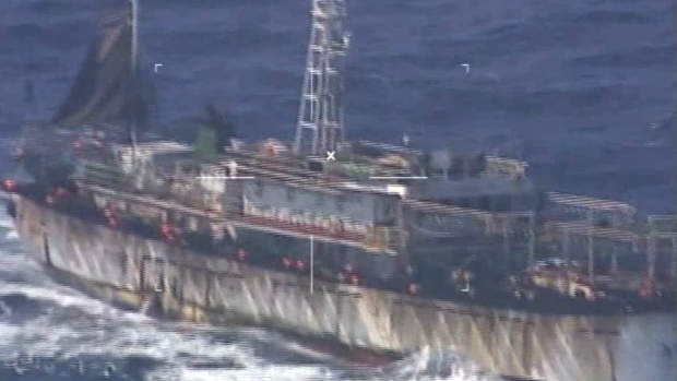 Argentina navy sinks Chinese fishing boat