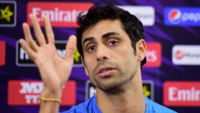 Ashish Nehra addressing a press conference before a training session at Chinnaswamy Stadium