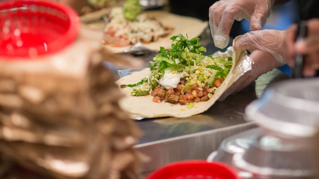 Chipotle Food Safety Crisis: Burrito Chain Hires Meat-Science Professor To Lead New Supply Chain Management Effort