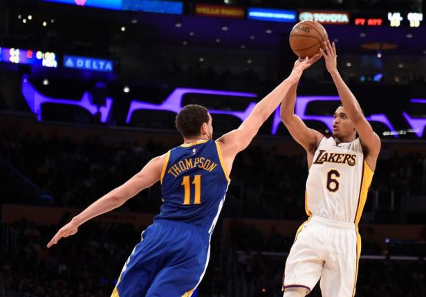 Warriors News: Curry Probable, Iguodala Doubtful vs Lakers