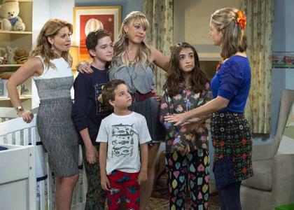 Candace Cameron Bure criticised for 'sexy' 'Fuller House' photo: 'I thought she stands for Christian values'