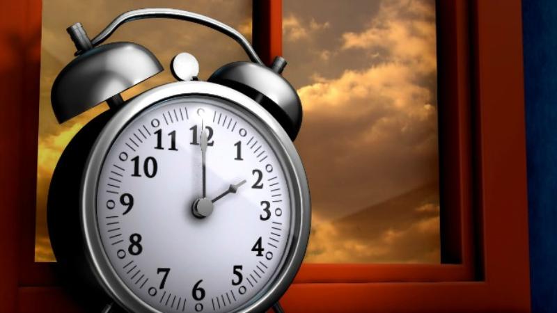 When Does Daylight Saving Time Begin? Find Out When To Set Your Clocks Forward