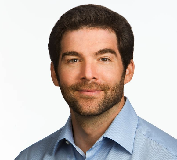 LinkedIn CEO passes 2016 stock grant to employees