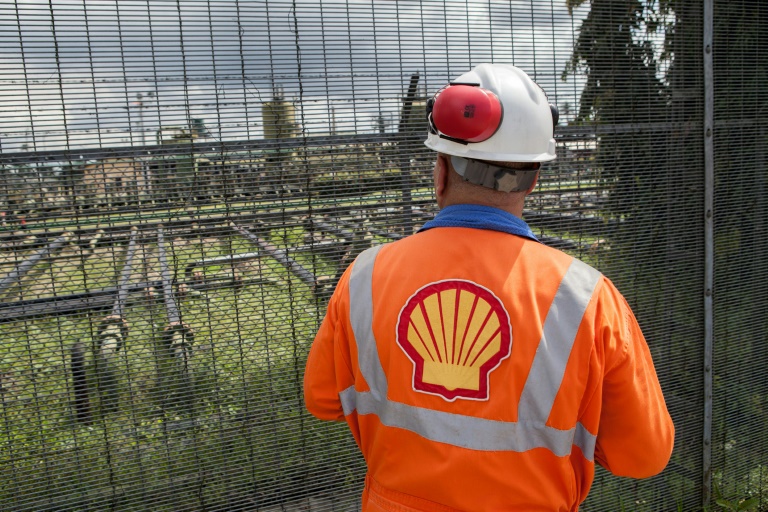 Nigeria Groups Take Oil Spill Complaints Against Shell to Court